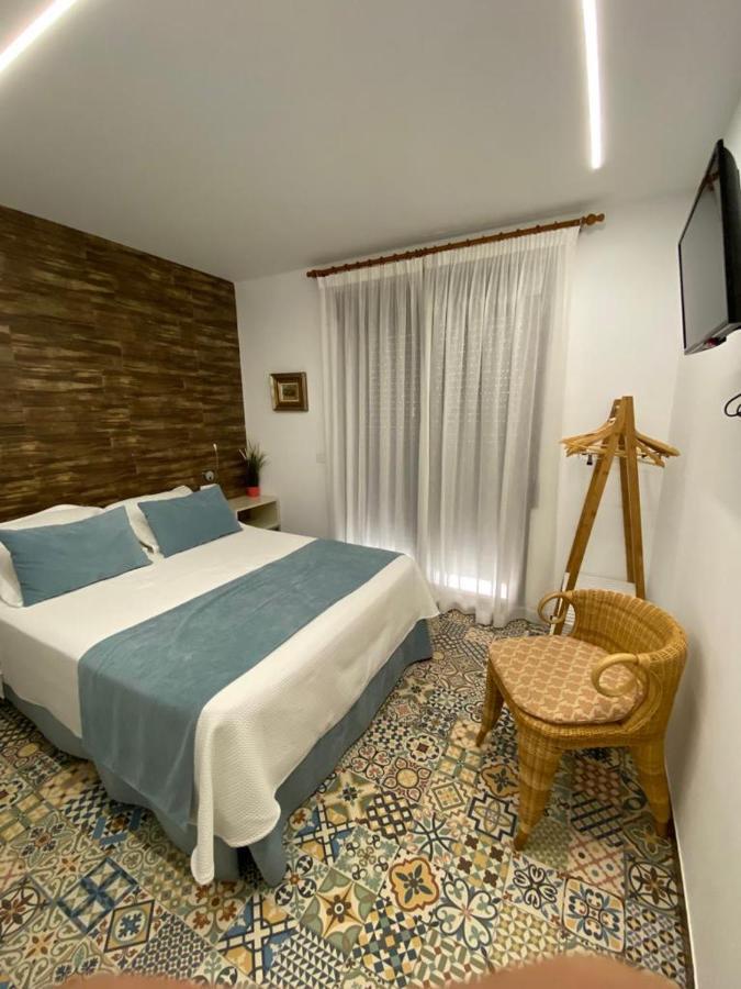 Hostal La Batuta Mogente المظهر الخارجي الصورة